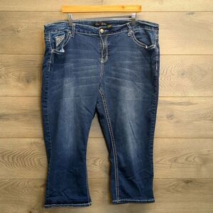 Love Indigo Stretchy Capri Jeans Womens Plus Size 22